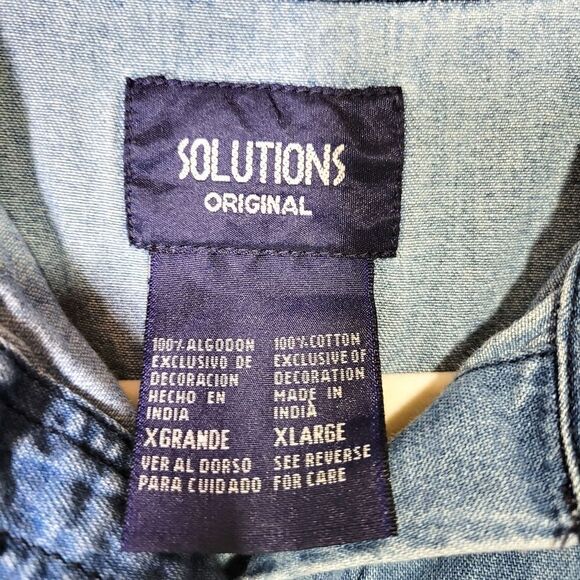 Vintage Christmas Embroidered Applique Denim Button Up Shirt - Picture 6 of 6